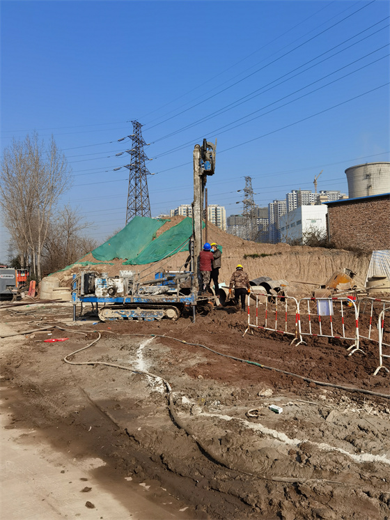西安市紅光路，熱電廠(chǎng)，三星工業(yè)園區(qū)電力工程基坑支護(hù)施工